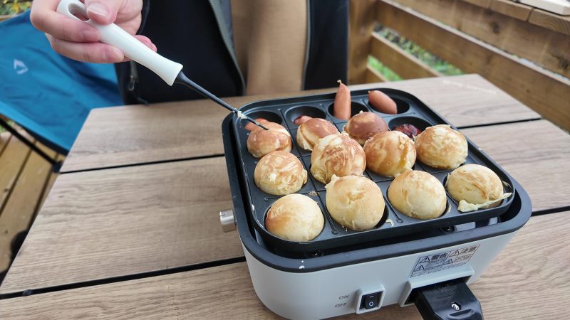 たこ焼き用ホットプレートでホットケーキを焼く