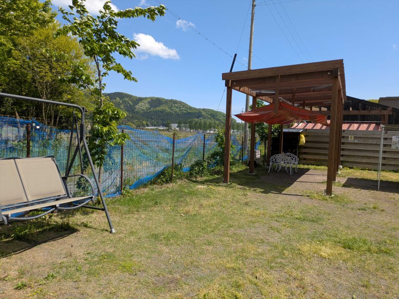 ブランコがある広場